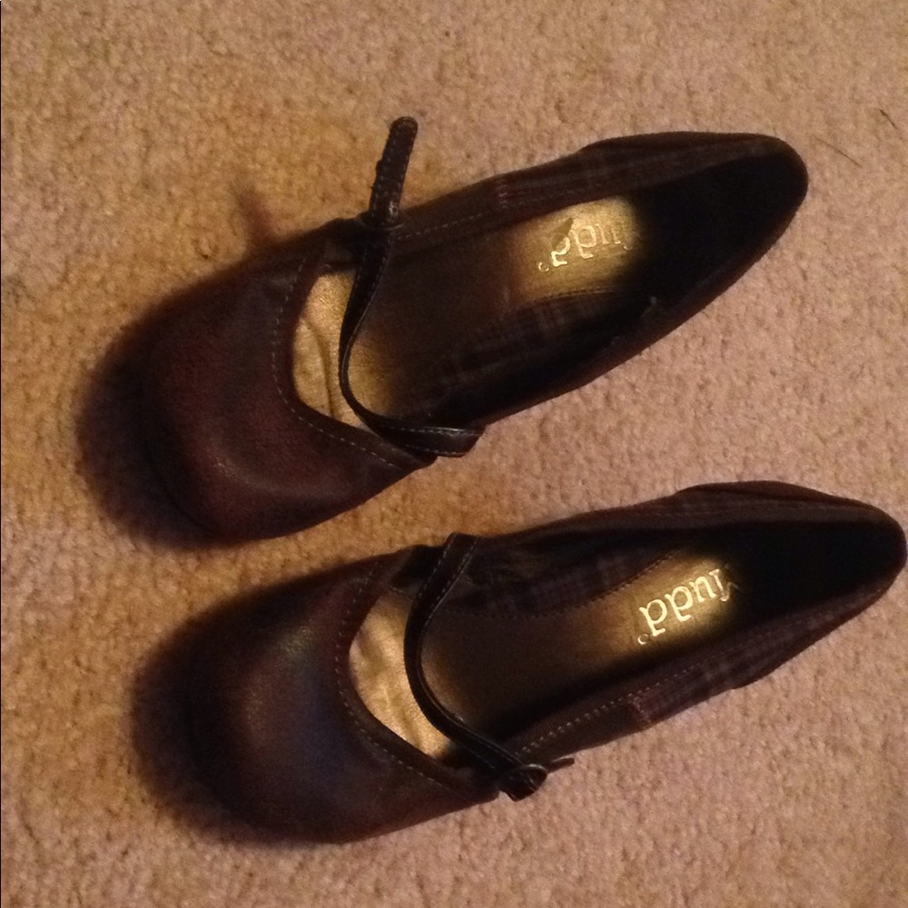 Mudd women's wedges
